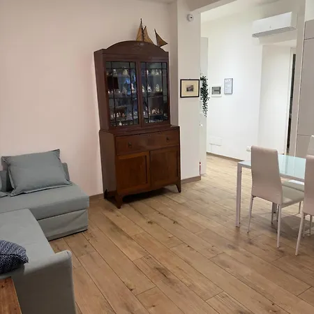 Annalisa Apartment *